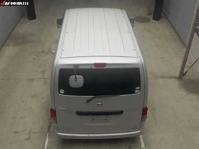 NISSAN NV200 2018