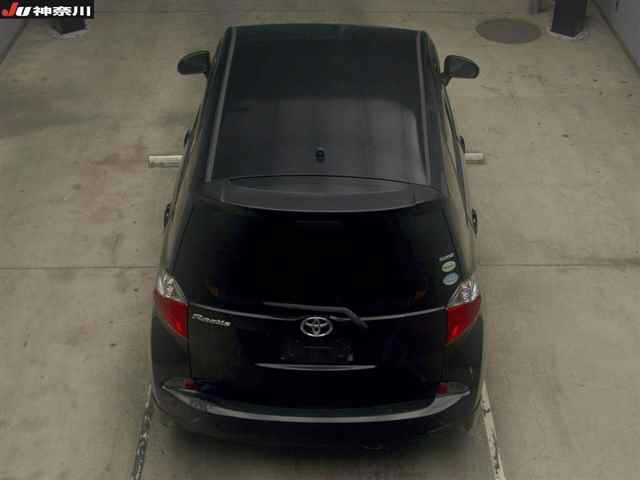 TOYOTA RACTIS 2012