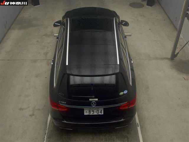 MERCEDES BENZ C CLASS WAGON 2017