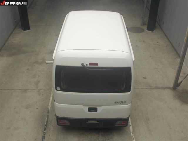 DAIHATSU HIJET VAN 2024