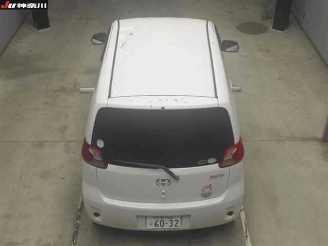 TOYOTA PORTE 2008