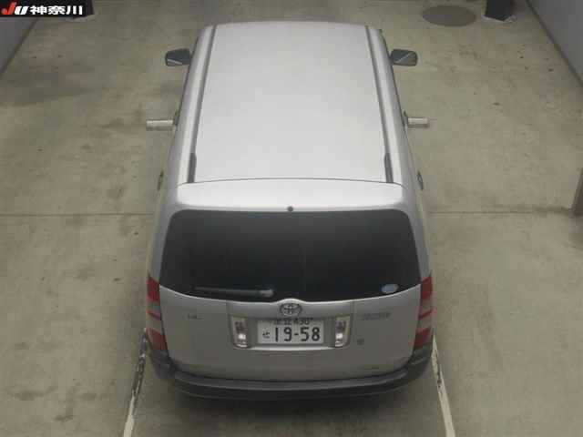TOYOTA SUCCEED 2013