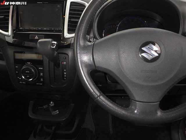 SUZUKI SOLIO 2012