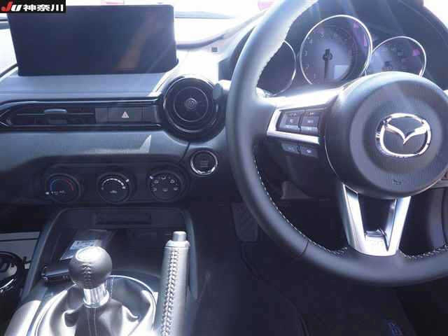 MAZDA ROADSTER 2024