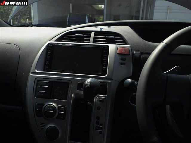 TOYOTA RACTIS 2009