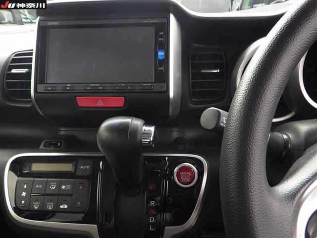 HONDA N BOX PLUS 2015