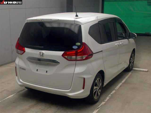 HONDA FREED 2019