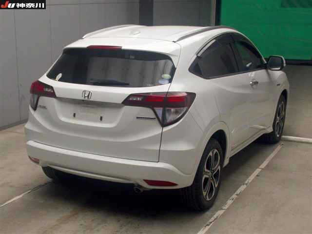 HONDA VEZEL 2014
