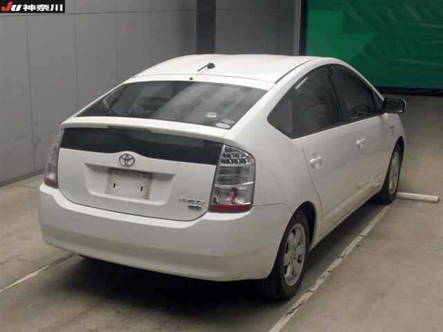 TOYOTA PRIUS 2010