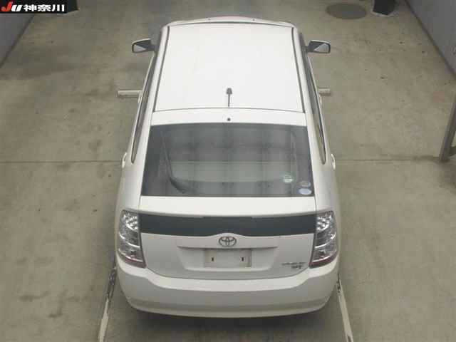 TOYOTA PRIUS 2010