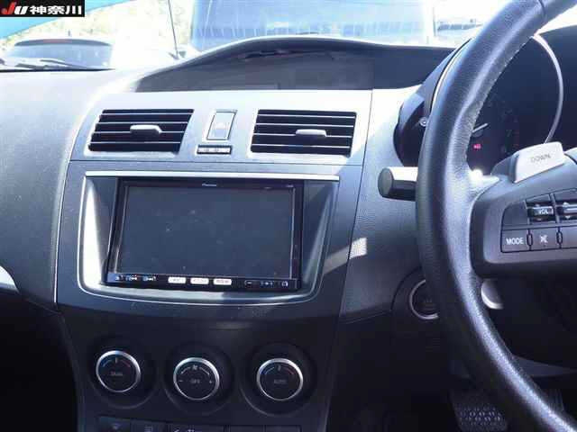 MAZDA AXELA 2013