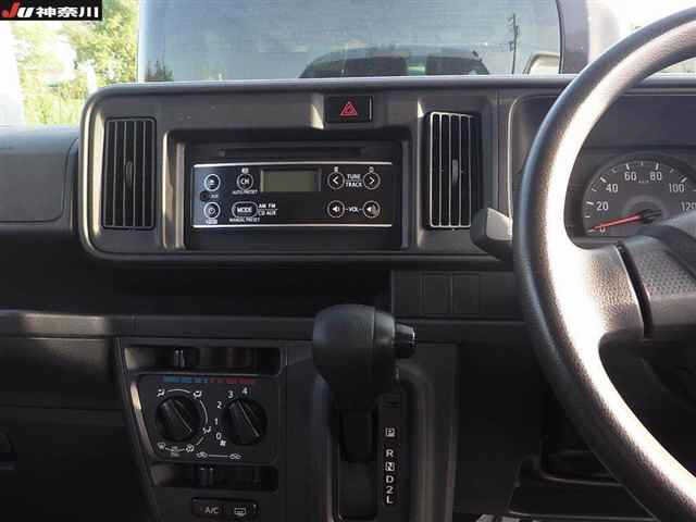 DAIHATSU HIJET VAN 2021