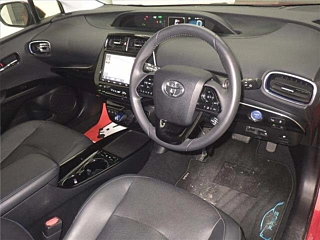 TOYOTA PRIUS 2019