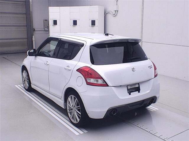 SUZUKI SWIFT 2014