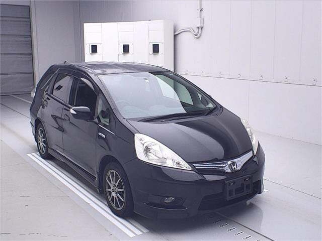 HONDA FIT SHUTTLE 2013