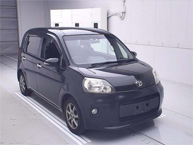 TOYOTA PORTE 2014