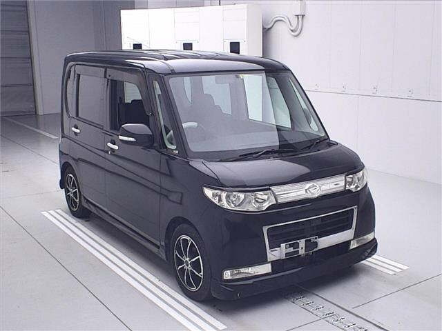 DAIHATSU TANTO 2008
