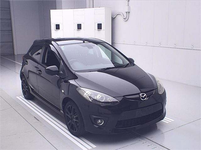 MAZDA DEMIO 2011