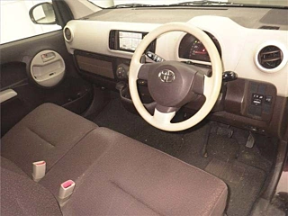 TOYOTA PASSO 2010