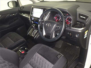 TOYOTA ALPHARD 2018