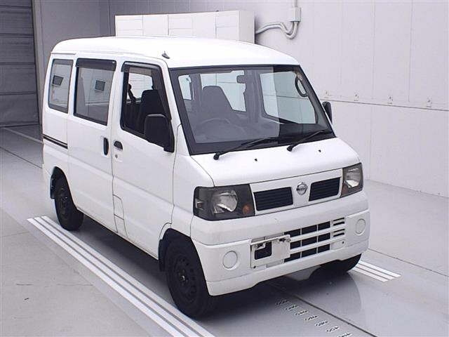 NISSAN CLIPPER VAN 2011