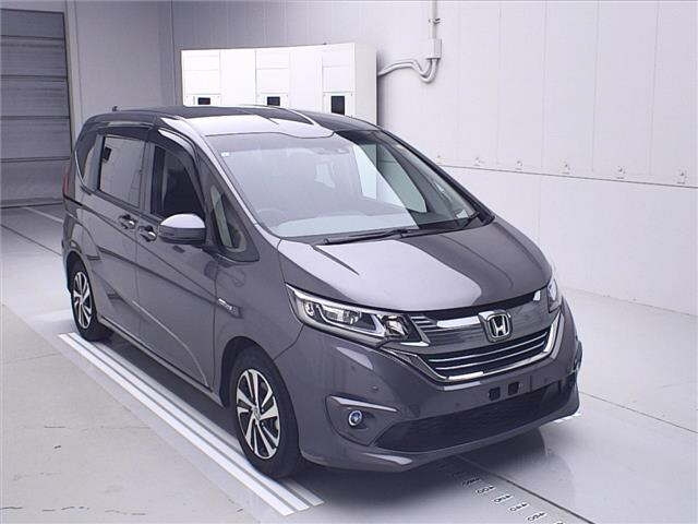 HONDA FREED 2019