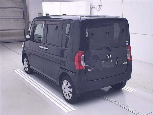 DAIHATSU TANTO 2014