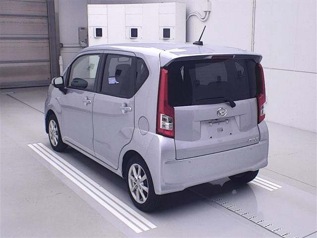 DAIHATSU MOVE 2021