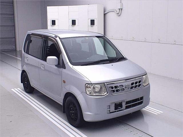 NISSAN OTTI 2009