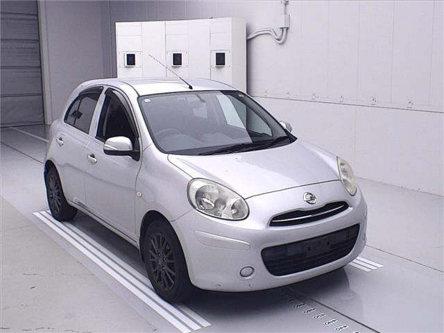 NISSAN MARCH 2010