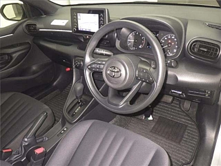 TOYOTA YARIS 2020