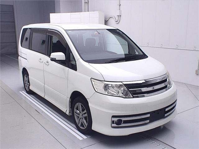 NISSAN SERENA 2008