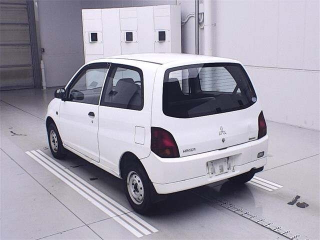 MITSUBISHI MINICA 2009