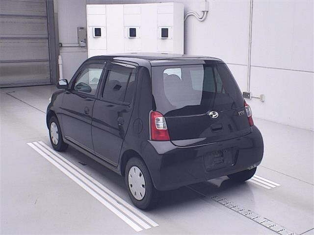 DAIHATSU ESSE 2010