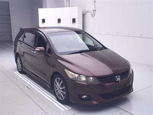 HONDA STREAM 2013