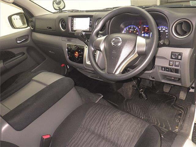 NISSAN CARAVAN VAN 2019
