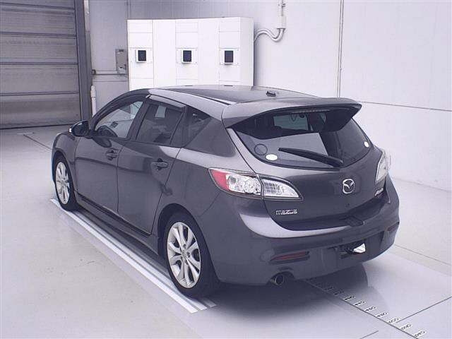MAZDA AXELA 2009