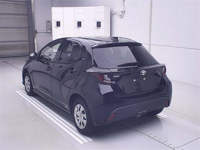TOYOTA YARIS 2021