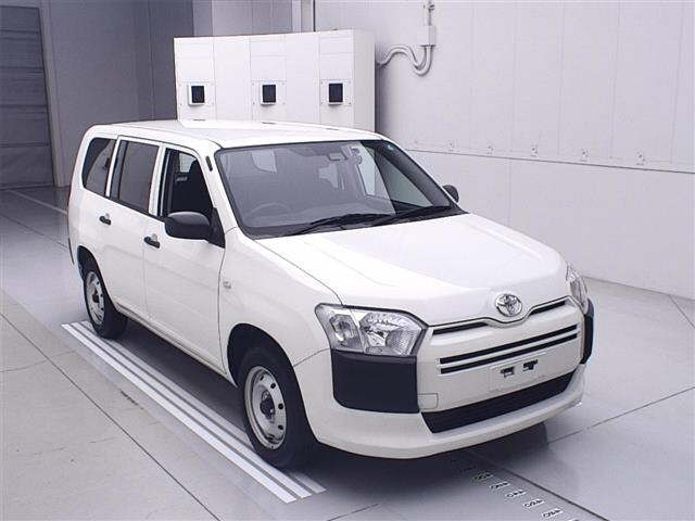 TOYOTA PROBOX 2020