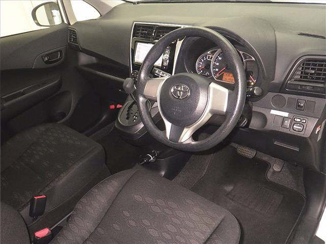 TOYOTA RACTIS 2016