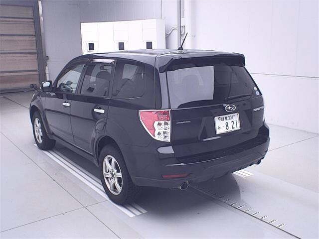 SUBARU FORESTER 2011