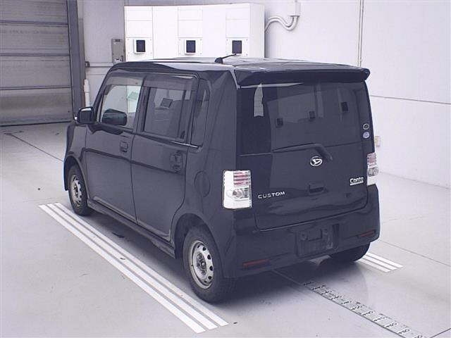 DAIHATSU MOVE CONTE 2011
