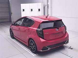 TOYOTA AQUA 2014