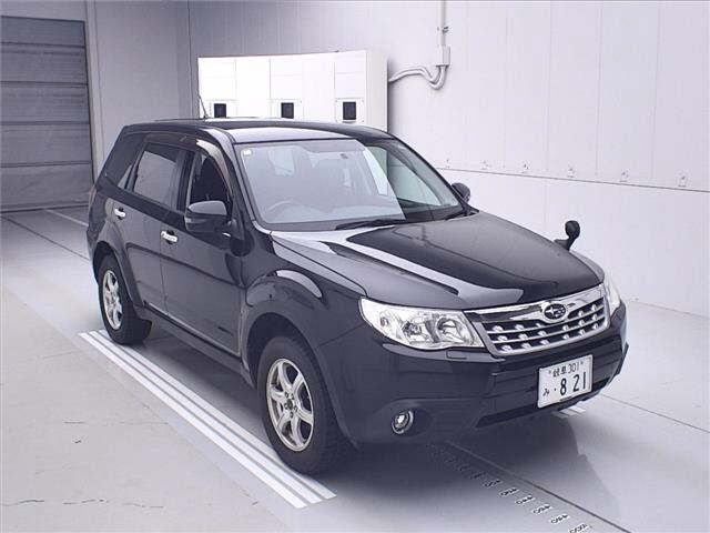 SUBARU FORESTER 2011