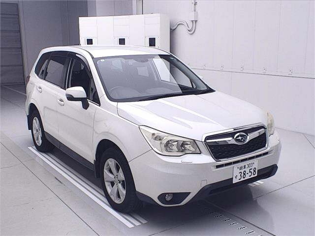 SUBARU FORESTER 2013