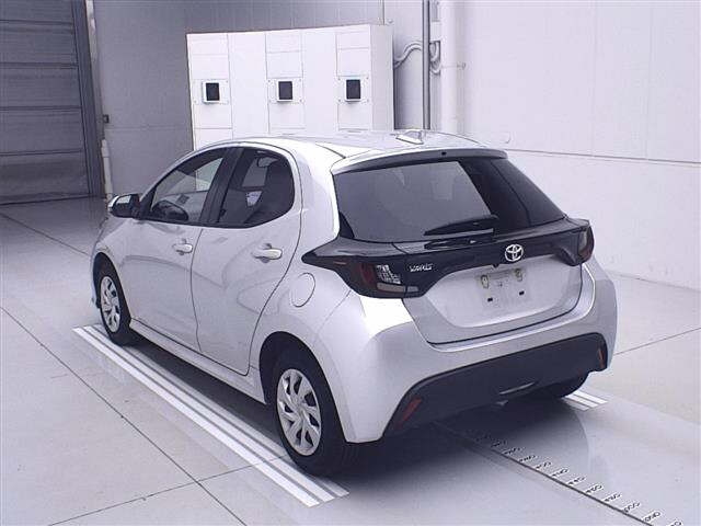 TOYOTA YARIS 2021