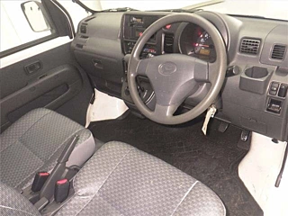 DAIHATSU HIJET VAN 2012