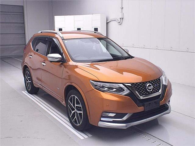 NISSAN X-TRAIL 2019