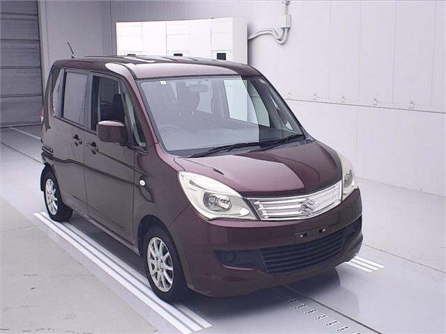 SUZUKI SOLIO 2013