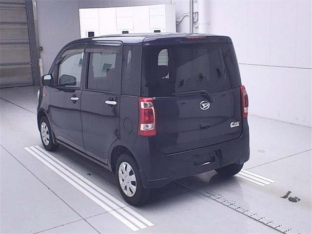 DAIHATSU TANTO EXE 2011